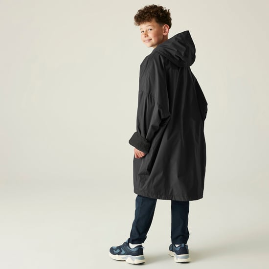 Regatta Kids Spirit Of Adventure Hooded Waterproof Warm Drying Changing Robe - Image 3