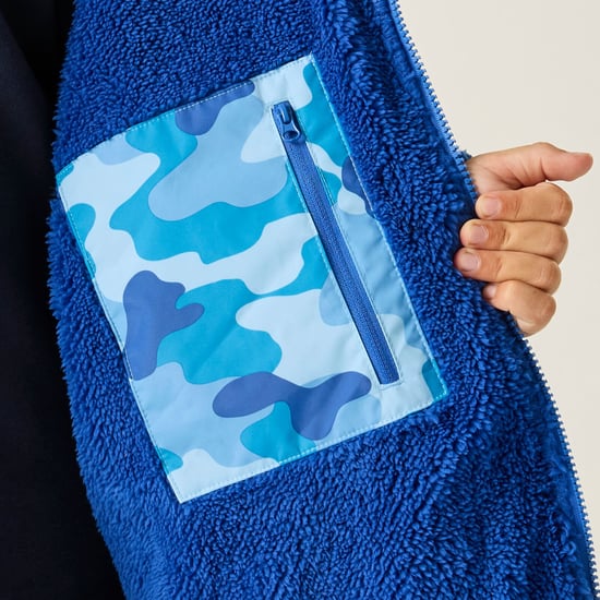 Regatta Kids Spirit Of Adventure Hooded Waterproof Warm Drying Changing Robe - Image 6