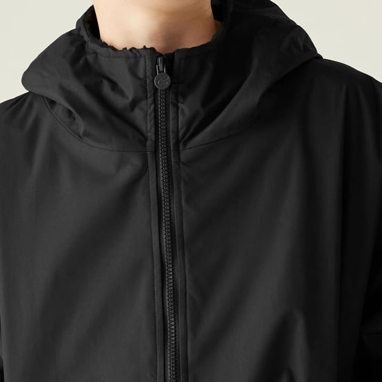Regatta Kids Spirit Of Adventure Hooded Waterproof Warm Drying Changing Robe - Image 4