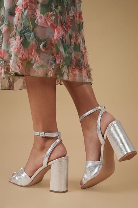 Midyim Metallic Textile Ruched Front High Heel Block Heel Sandals - Image 2
