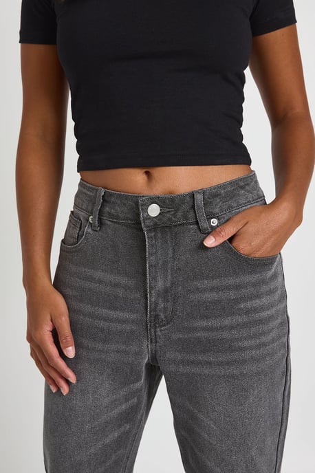 The Petite Mid Waist Baby Bootcut - Image 4