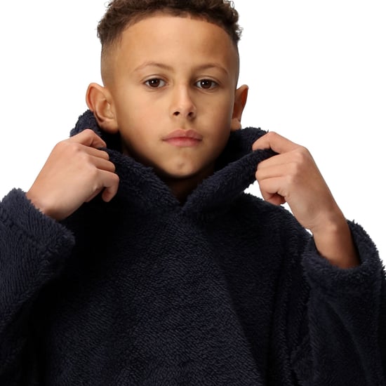 Regatta Kids Cosy Borg Fleece Oversized Hoody Wearable Blanket - Image 4
