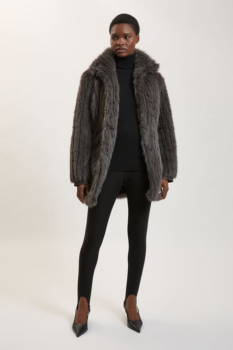 Textured Faux Fur Belted Collar Short Coat - Image 3