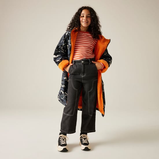 Regatta Kids Changing Robe Oversized Sonic Zip Fastening - Image 6