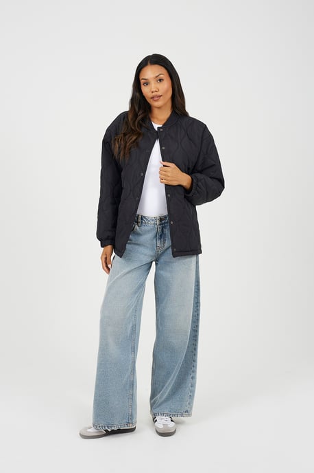 Black Oversized Quilted Jacket - Image 3