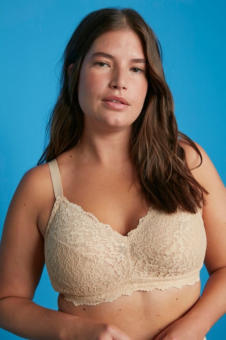 Lace Bralette With Adjustable Straps - Image 2