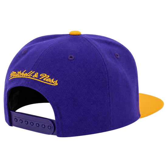 Mitchell & Ness NBA Los Angeles Lakers Patch Overload Purple/Yellow Cap - Image 2