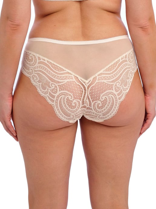 Cerys Brief - Image 2