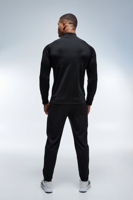 Man Active Neon Logo Performance Regular Fit 1/4 Zip - Image 2