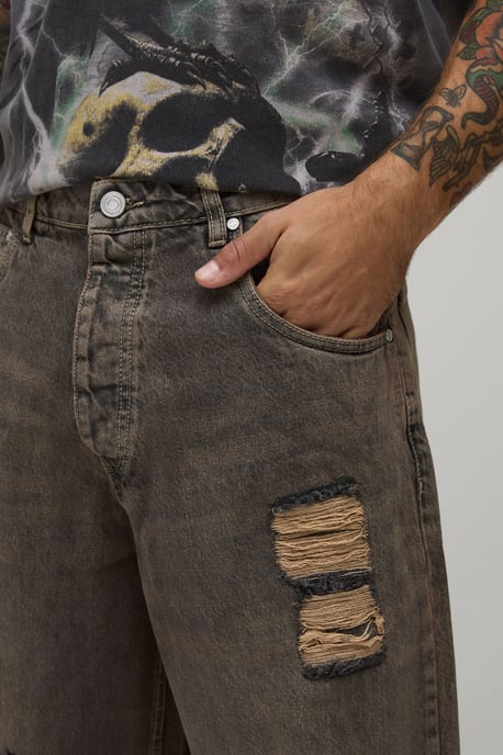 Extreme Baggy All Over Ripped Jeans - Image 3
