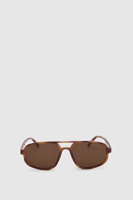 Tortoise Shell Aviator Sunglasses - Image 3