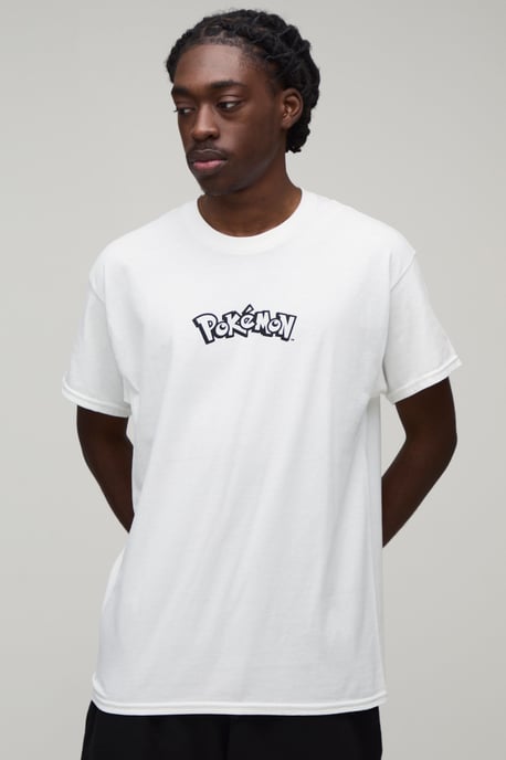 Oversized Mewtwo Pokemon License Print T-shirt - Image 2
