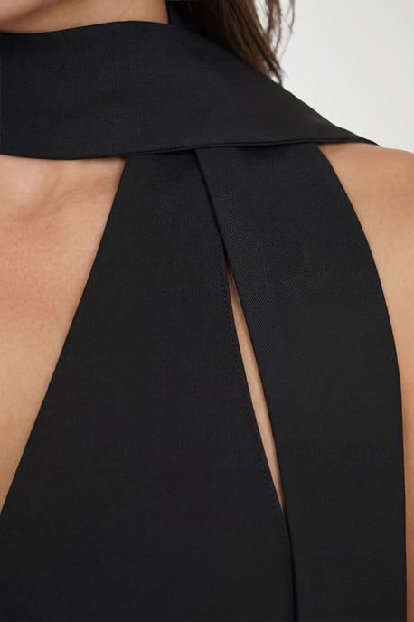 Scarf Detail Plunge Tailored Top - Image 4