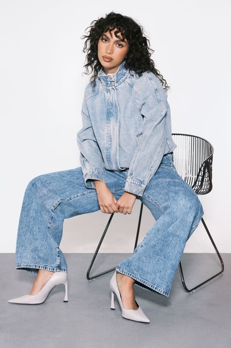 Basics Mid Waist Boyfriend Jean - Image 3