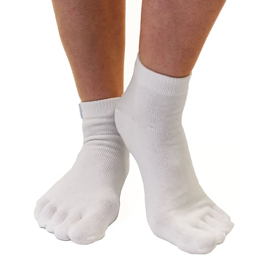 TOETOE - Mens & Ladies Essential Moisture Wicking Cotton Ankle Toe Socks - White - Image 3