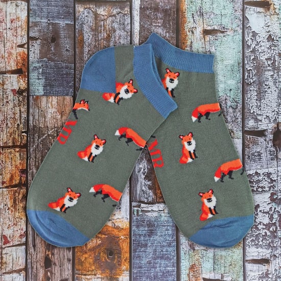 Mens Bamboo Trainer Socks | Mr Heron | Animal Themed Breathable Low Cut Sneaker Socks - Sausage Dog (Teal) - Image 4