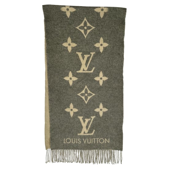 Louis Vuitton Monogram Fringed Scarf in Grey Cashmere - Image 3