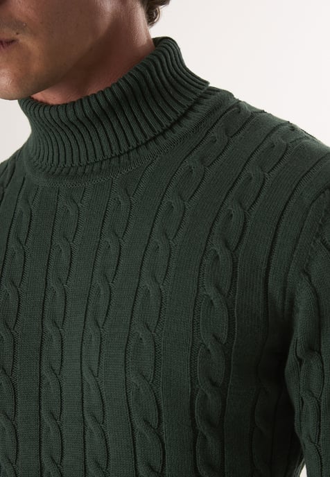 Pullover Cable Knit Turtleneck Pullover - Image 3