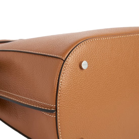 Toteme bucket bag i läder - Image 5