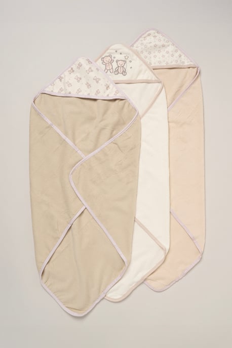 3 Pack Bear Hooded Towels - Image 1