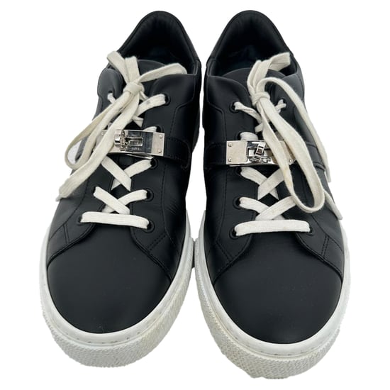 Hermès Day Low-Top Sneakers in Black Calf Leather - Image 5