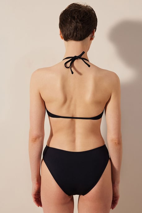 Lisa Kostym - Image 2