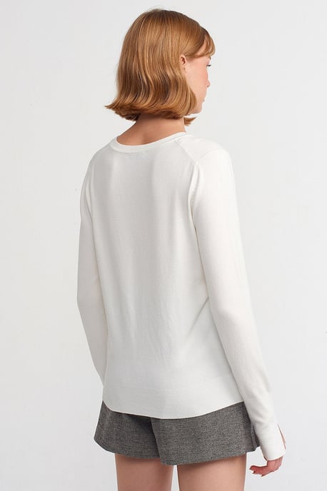Women's V-Neck Knit Sweater With Side Slit - Image 2