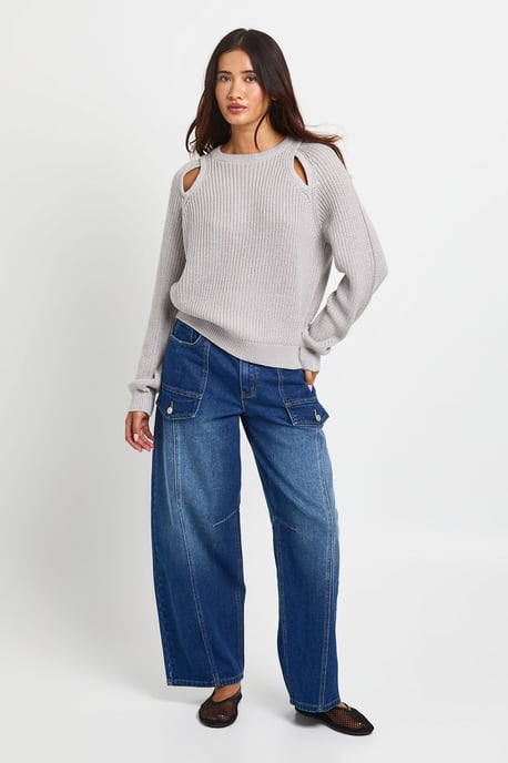 Chunky Knit Cut Out Jumper - Image 3