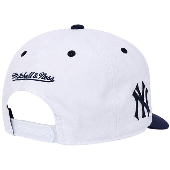 Mitchell & Ness MLB New York Yankees Flipped Pro White Cap - Image 2