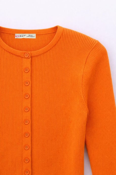 Buttoned Slim Fit Ribbed Knit Cardigan - Image 2