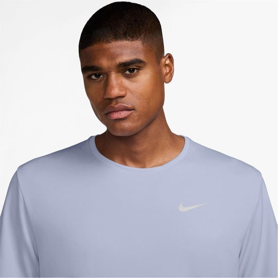 Nike Mens Miler Swoosh Reflective Detail T-Shirt (Ghost) - Image 3