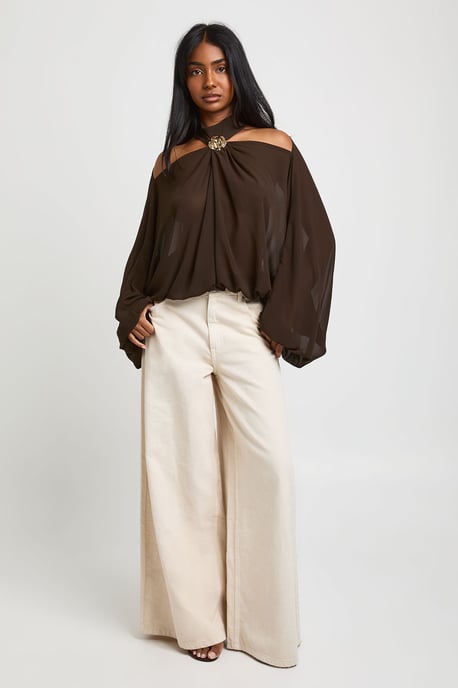 Trim Detail Cold Shoulder Blouse - Image 3
