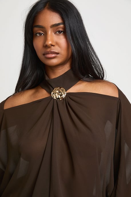 Trim Detail Cold Shoulder Blouse - Image 4