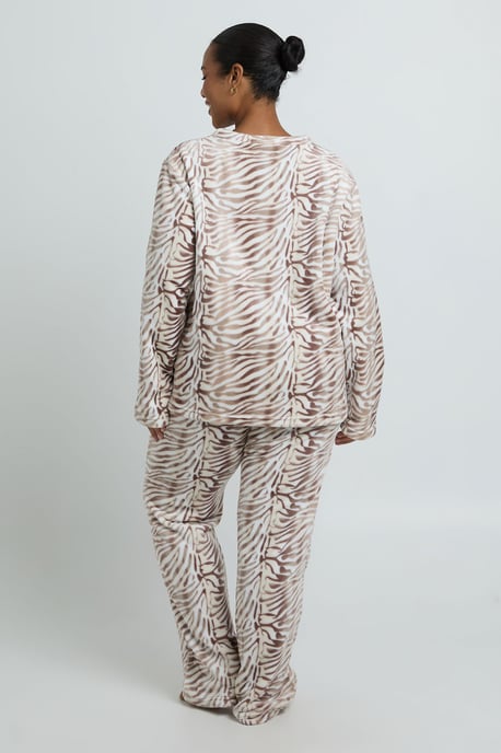 Plus Zebra Print Fleece Pyjama Set - Image 3