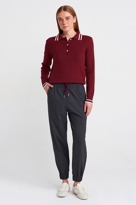 Women's Elastic Waist Jogger Pants - Image 1