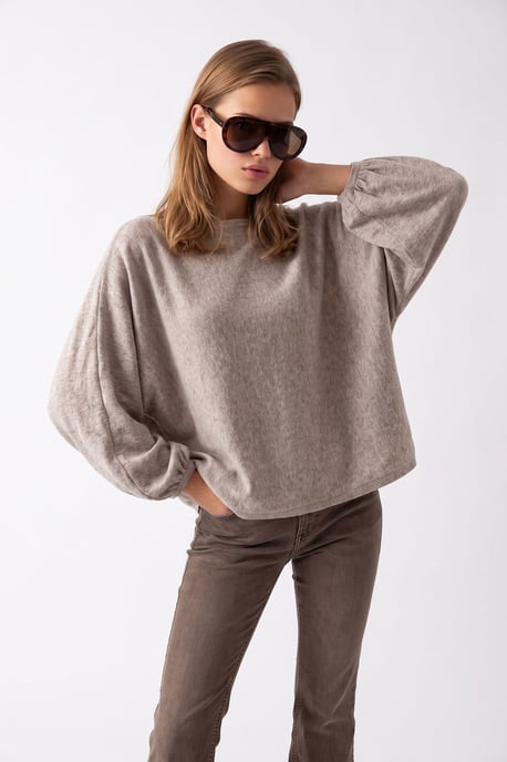 Women's Sweater - Image 4