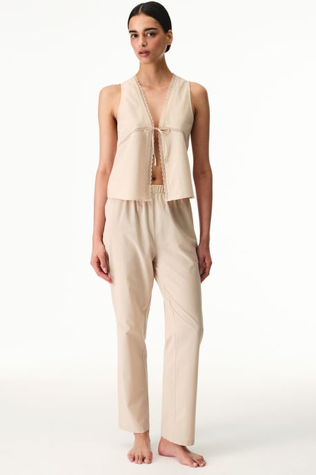 Belle Lace Trousers Pyjama Set - Image 1