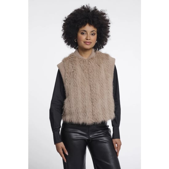 Rino & Pelle Alvita.7002612 rino en pelle faux fur waistcoat with hook & eye closure oat - Image 1