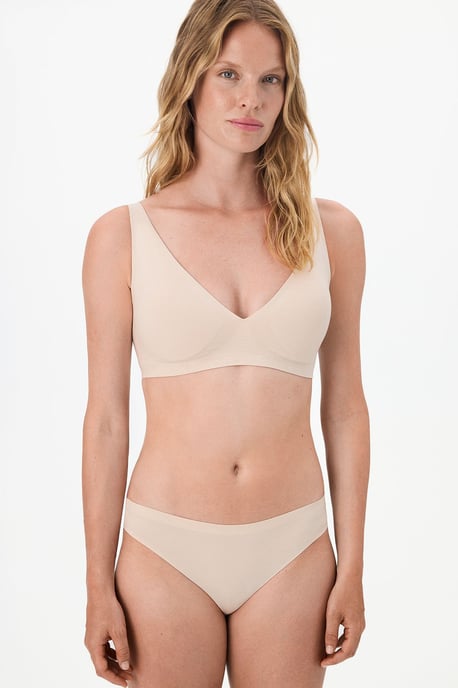 24 Hours Decollette Removable Padding Bra - Image 3