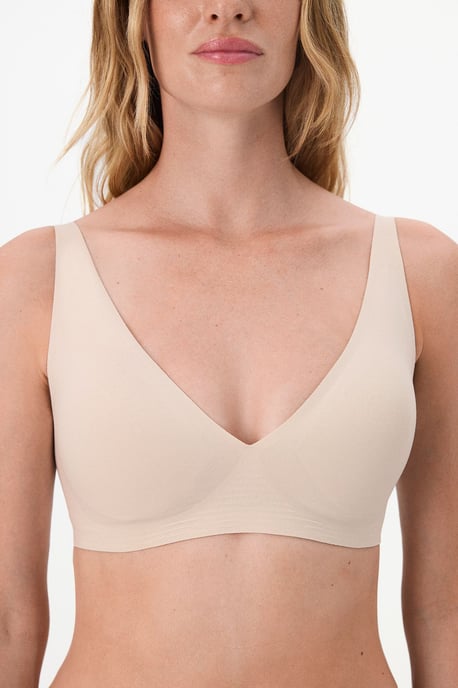 24 Hours Decollette Removable Padding Bra - Image 4