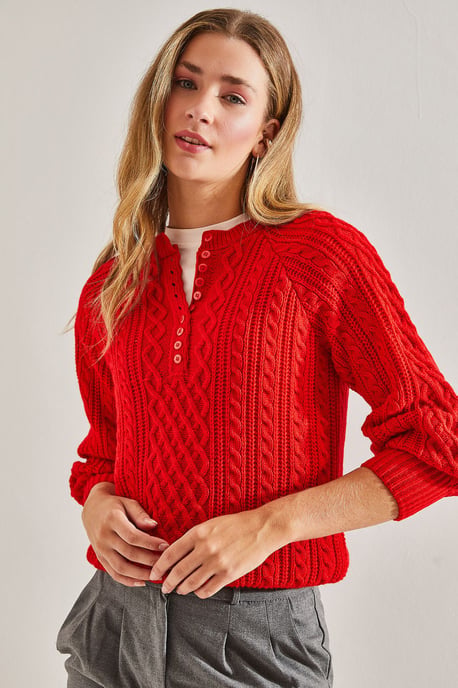 Textured Knitwear Sweater with Button Collar - Image 3