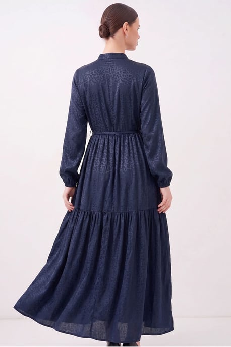 Gebuttonde Maxi Jurk met Ronde Hals en Tailleband - Image 3