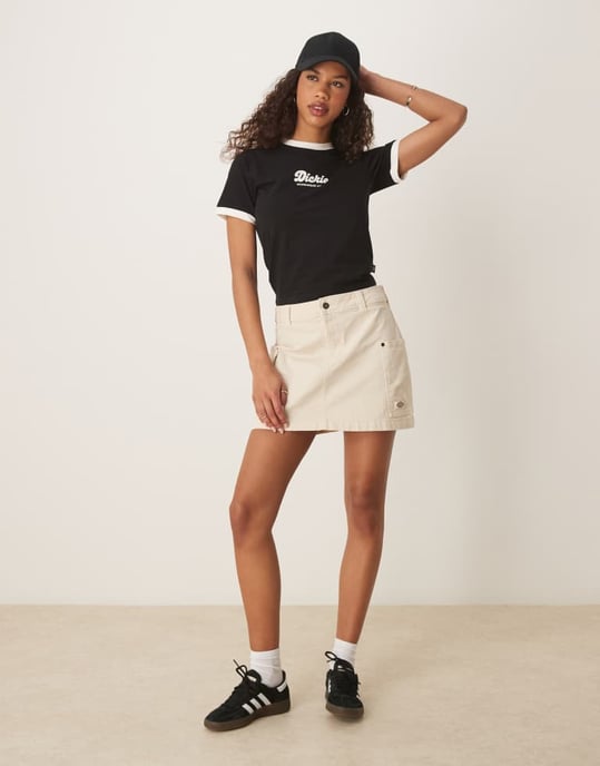 Dickies Lewistown ringer baby tee i svart - Image 3