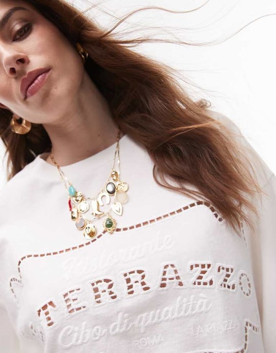 Topshop La Terezza utskuren oversize t-shirt i vit - Image 3