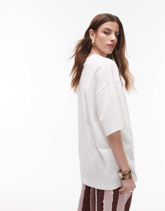 Topshop La Terezza utskuren oversize t-shirt i vit - Image 4