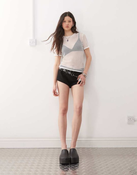 Veckodags mesh t-shirt i off-white - Image 2