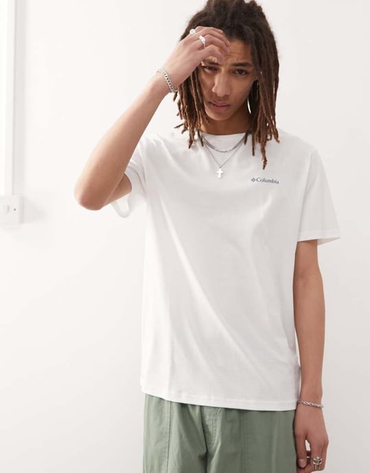 Columbia Cavalry Trail grafisk t-shirt i vitt - Image 3