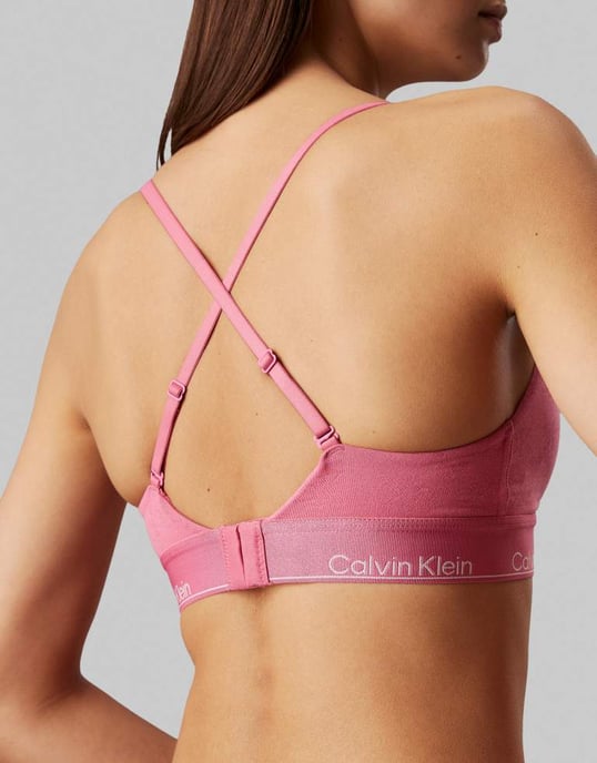 Calvin Klein Modern Cotton Valentins hjärta monogram triangulär bralette med logoband i rosa - Image 2