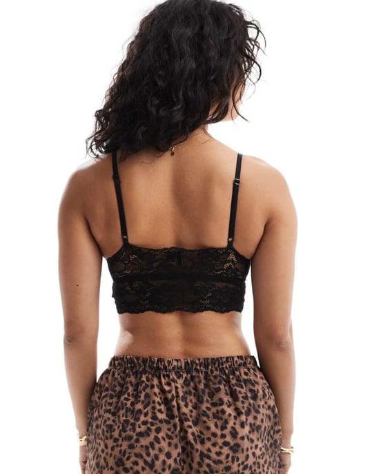 Pieces spetsdetalj bralette i svart - Image 2
