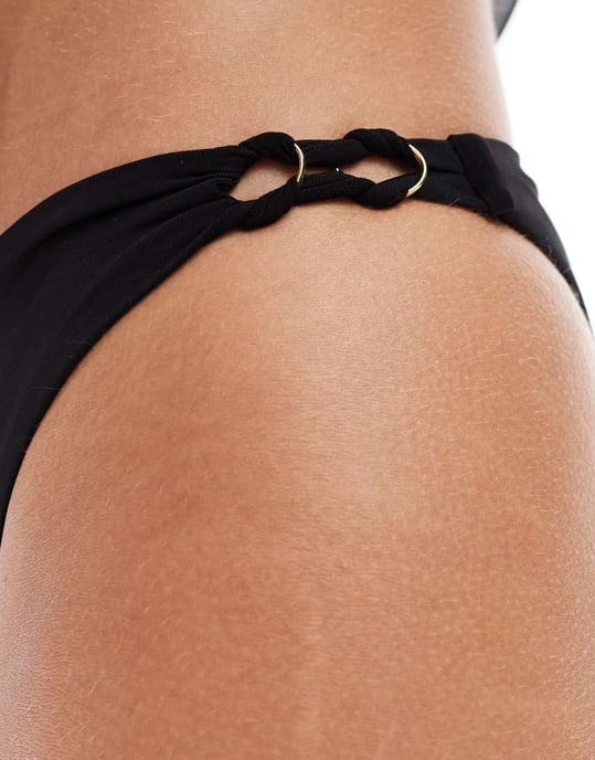 Vero Moda bikiniunderdel med flätad remdetailj i svart - Image 3